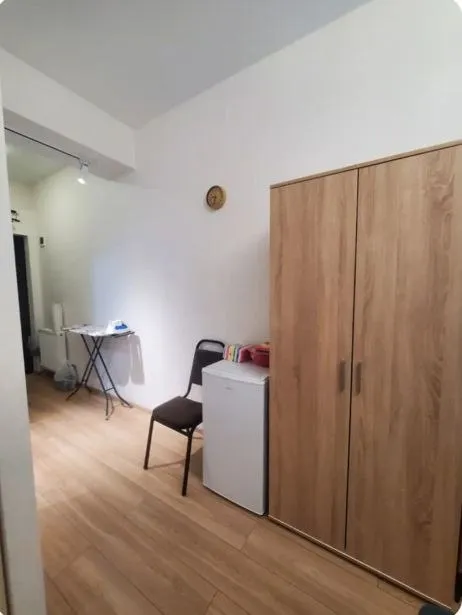 1-bedroom studio apartment on Politkovskaya, $700/month