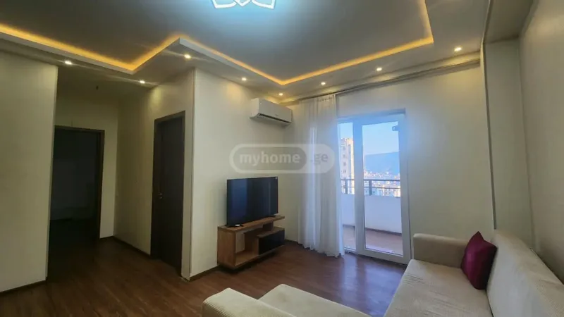 3-ოთახიანი გამოსახლებული ბინა საბურთალოში, $700/თვე