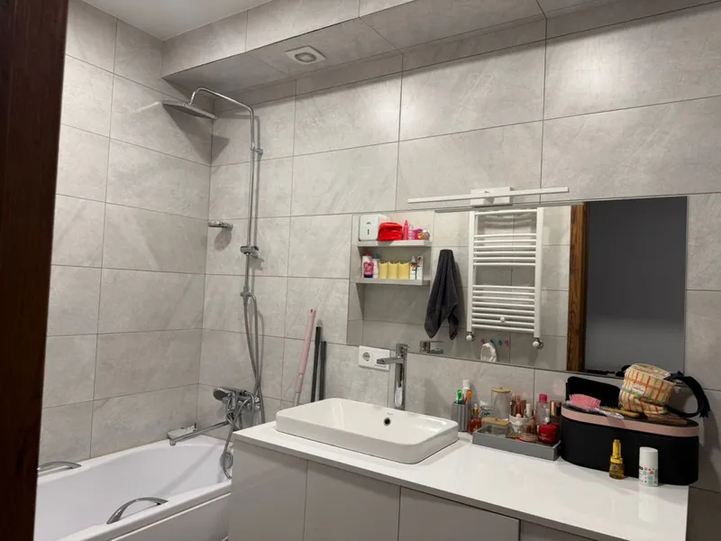 3-ოთახიანი ბინა Vake-ში, $2300/თვე