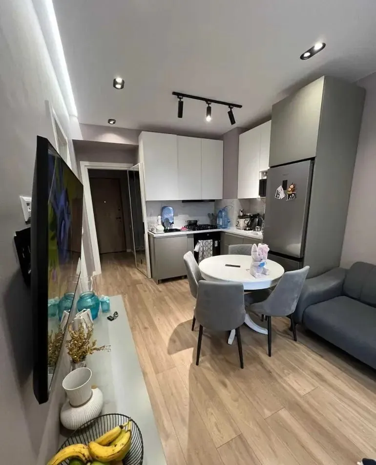 3-ოთახიანი ბინა Isani-ში, $800/თვე