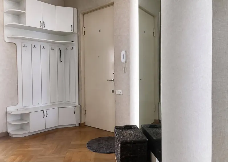 3-room apartment in Vera, $1300/month