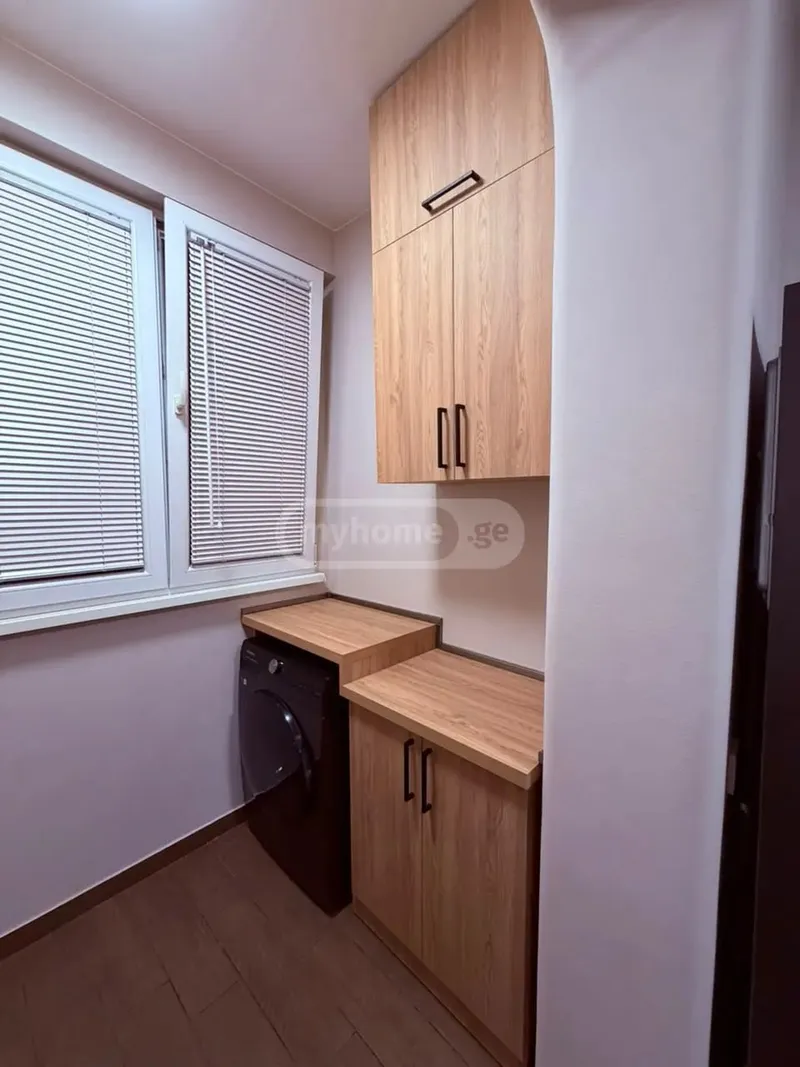 1-საძინებელი ბინა ძველ თბილისში, $650/თვე