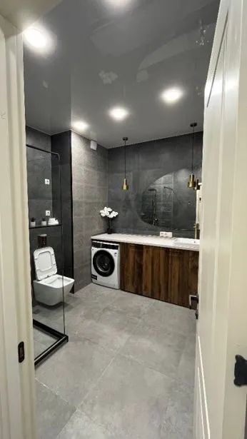 3-bedroom apartment on Politkovskaya St., Saburtalo, $1000/month