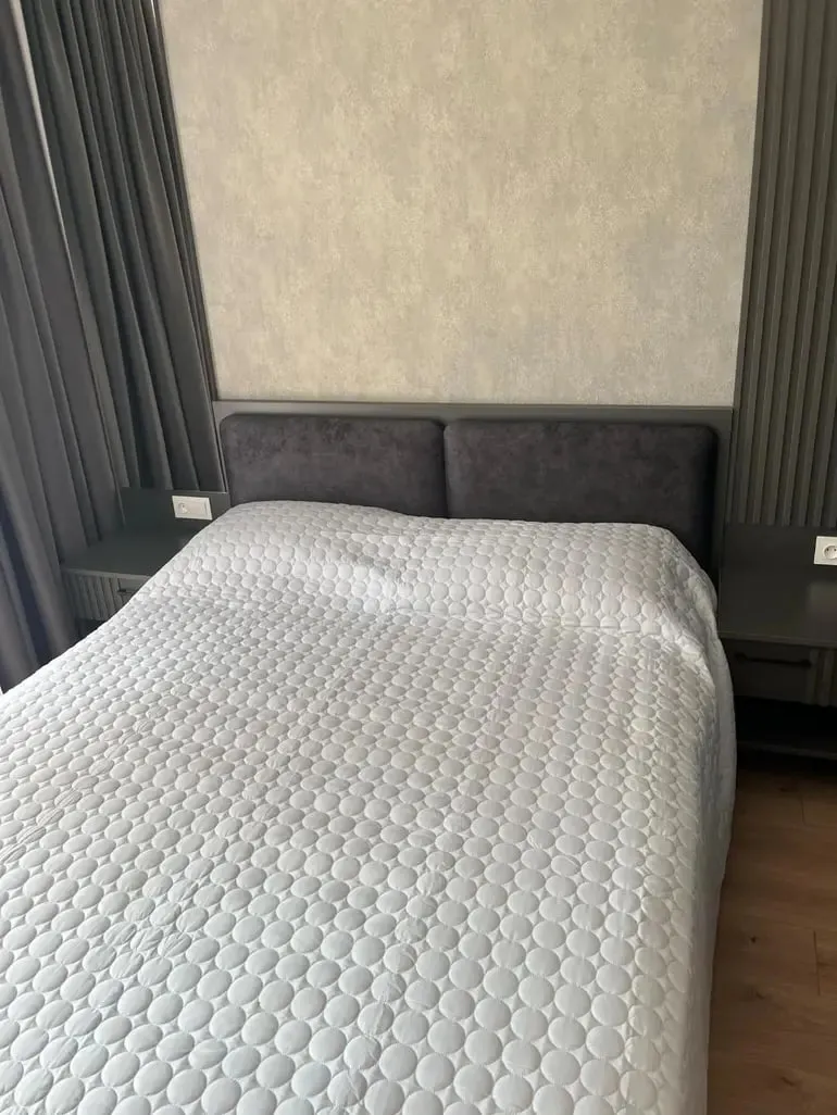 3-bedroom apartment in Lisi, $800/month
