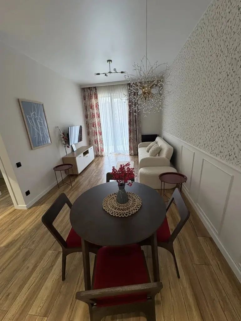 2-room apartment in Saburtalo, $900/month