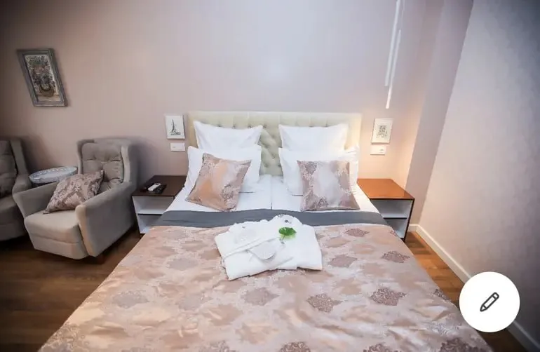 1-bedroom apartment on Arakishvili Street, Vake, $1000/month
