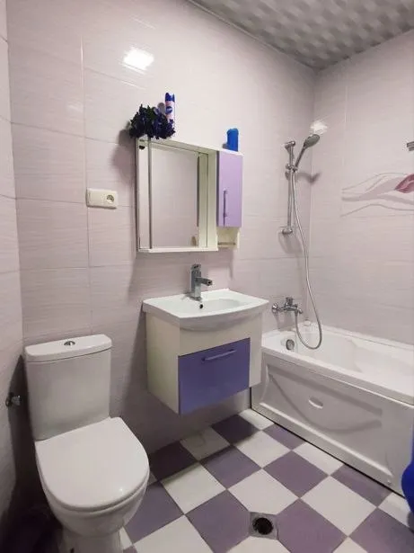 3-bedroom apartment in Saburtalo, $700/month