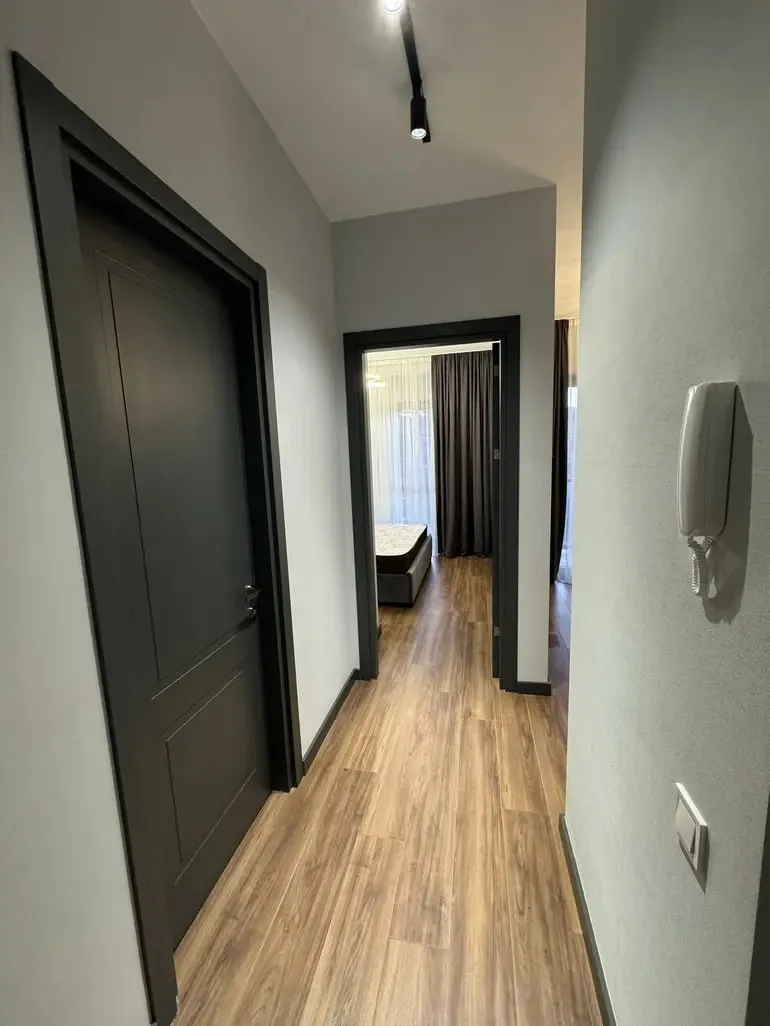 2-room apartment on Marshal Gelovani, $800/month