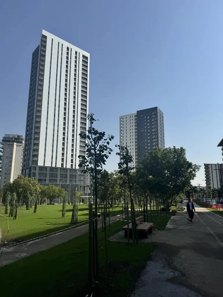 2-room apartment on Marshal Gelovani, $800/month