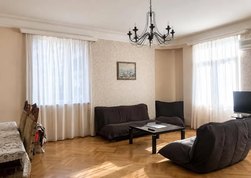 3-room apartment in Vera, $1300/month