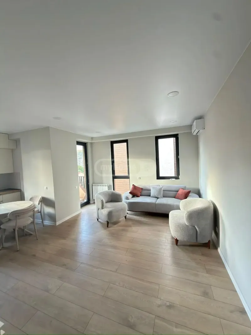 3-room apartment in Digomi, $1000/month