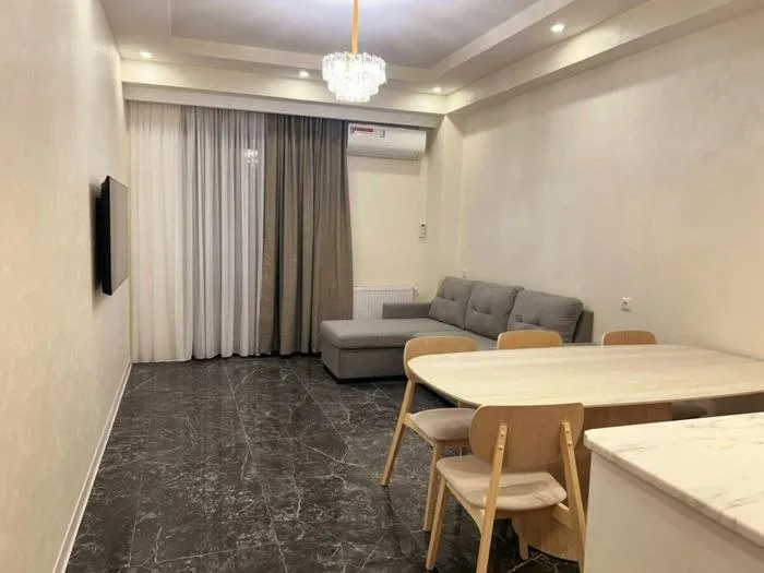 3-room apartment in Kikvidze, $1200/month