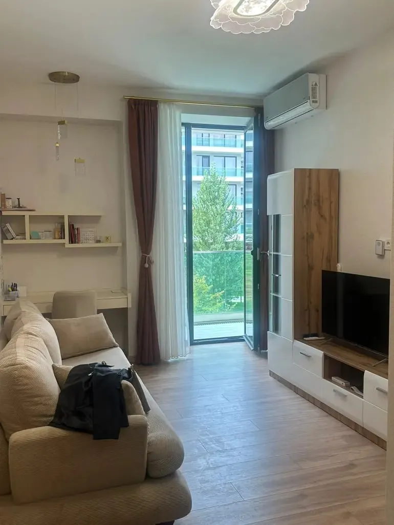 3-bedroom apartment in Krtsanisi, $2200/month
