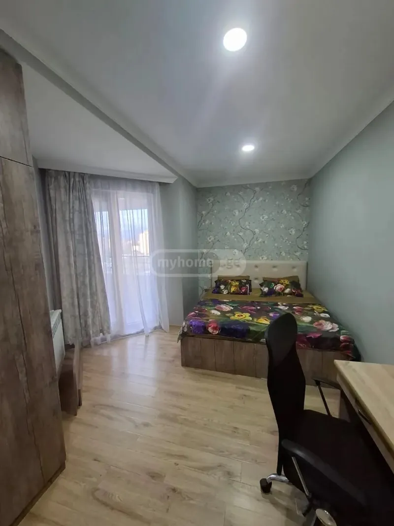 2-room apartment on Kazbeги Avenue, Saburtalo, $1100/month