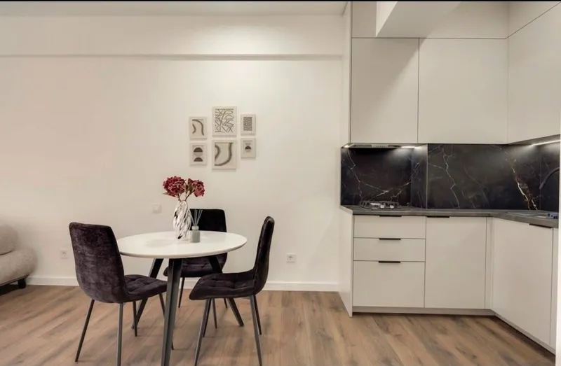 2-room apartment on Universitetskaya, Saburtalo, $1000/month