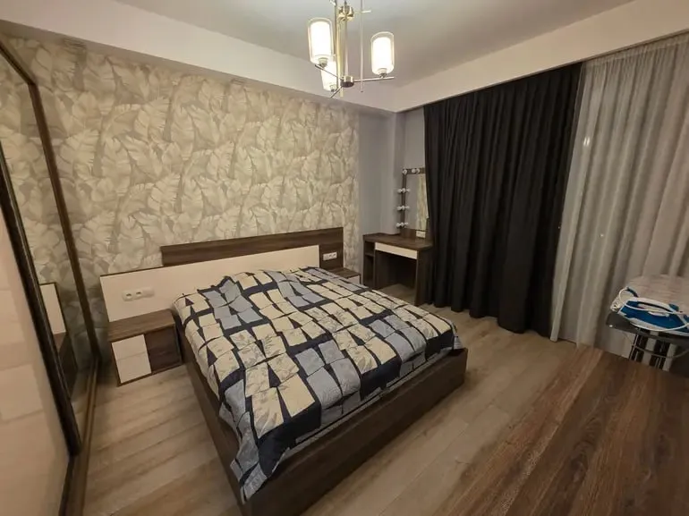 3-room apartment in Isani, $900/month