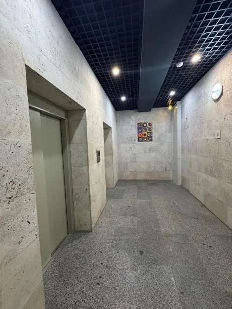 3-room apartment on Nutsubidze street, $1000/month