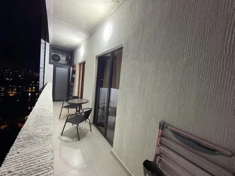 2-bedroom apartment on Mirtskhulava, $900/month