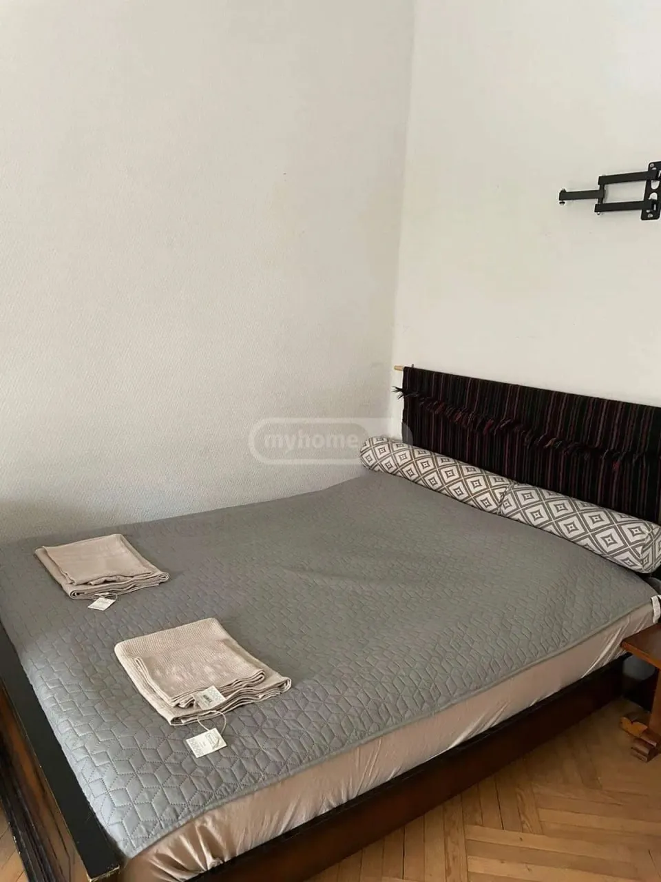 2-ოთახიანი ბინა საბურტალოში, $600/თვე