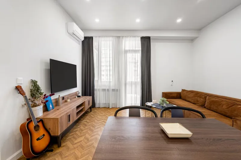 3-room apartment on Alexidze Street, $1500/month