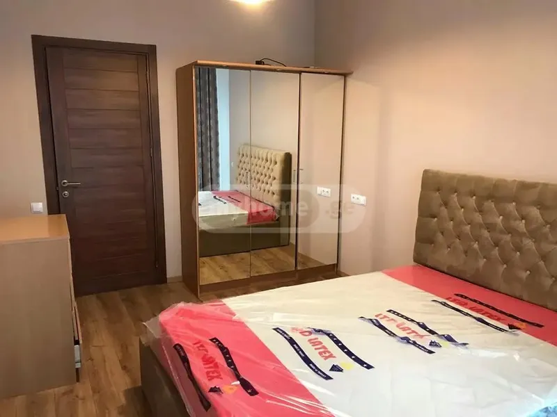 3-комнатная квартира на Кавтарадзе, Сабуртало, $1150/месяц