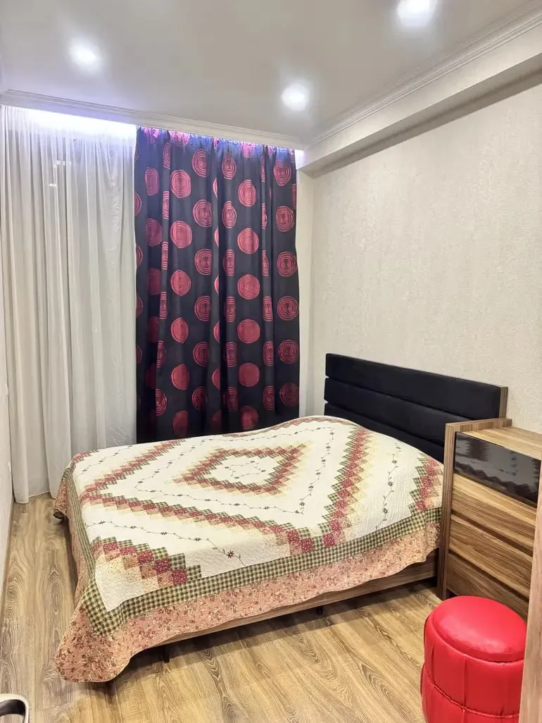 2-room apartment on Tsagareli, Saburtalo, $1100/month