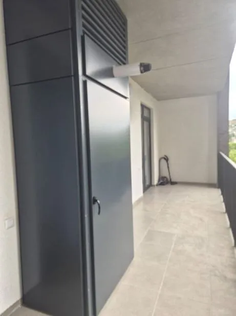 3-room apartment in Kikvidze, $1200/month
