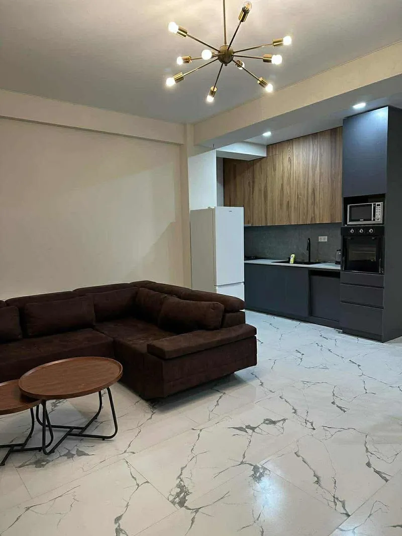 3-room apartment in Digomi, $1000/month