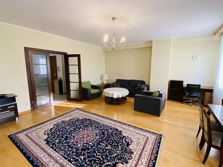 3-room apartment in Saburtalo, $1100/month