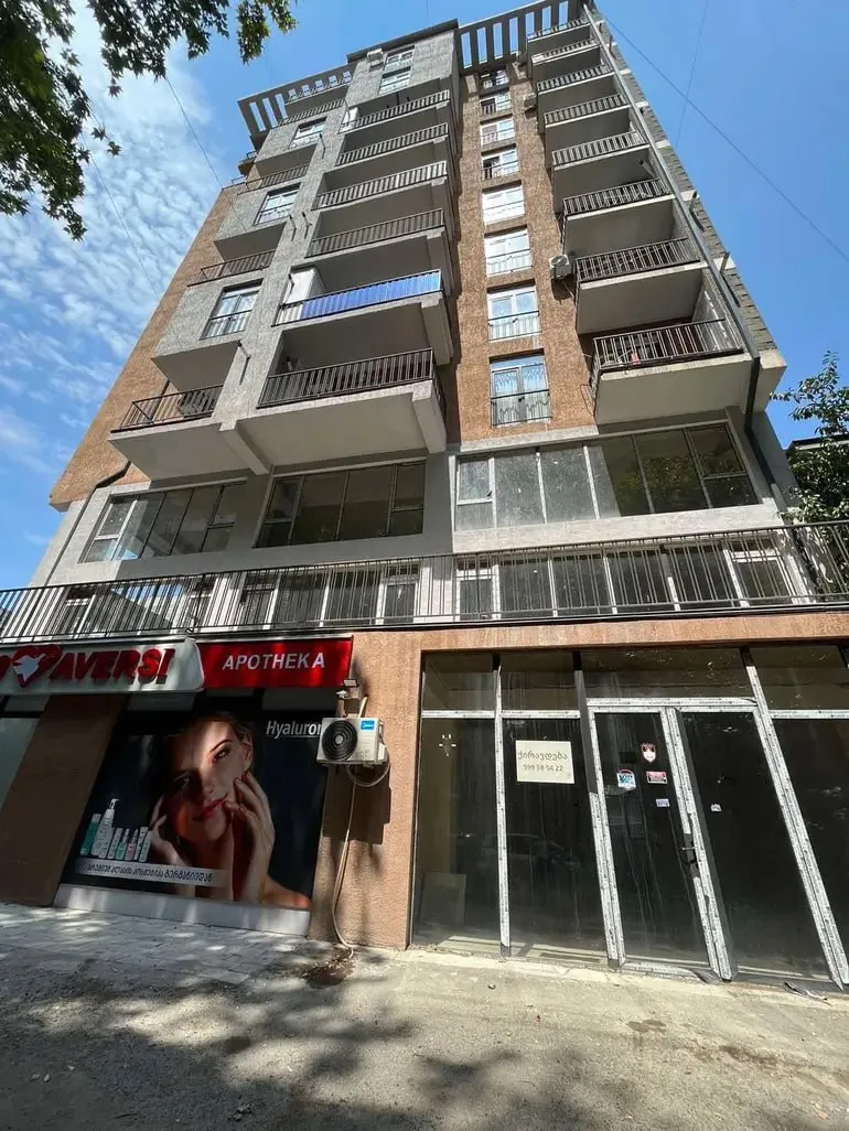 3-room apartment on Chikovani, Saburtalo, $800/month