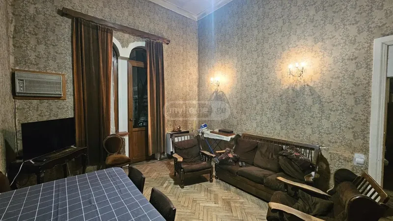 2-room apartment in Old Tbilisi, $800/month