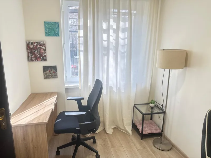 2-room apartment on Vazia-Pshavela, $600/month