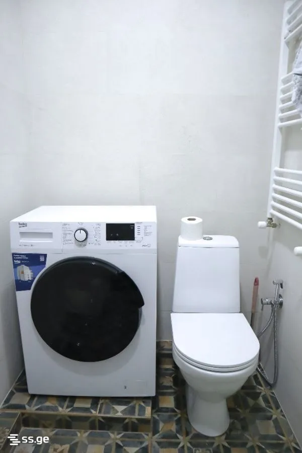 2-room studio apartment in Avlabari, $1000/month