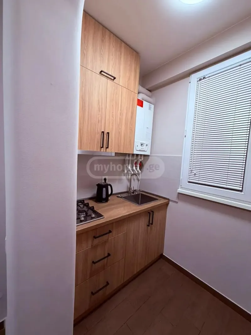 1-საძინებელი ბინა ძველ თბილისში, $650/თვე