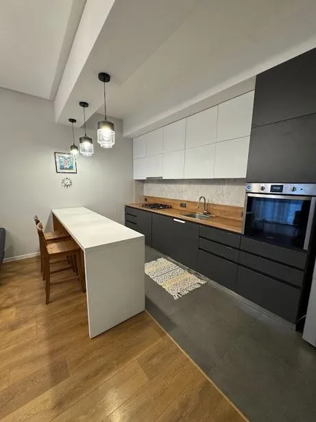2-room apartment on Lisi, Ulitsa Iv (Tirifeb), $1100/month