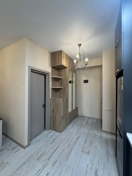 3-room apartment on Nutsubidze street, $1000/month