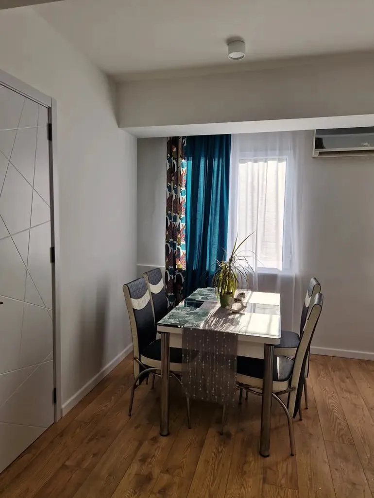 4-room apartment in Saburtalo, Vava-Psavela Street, $850/month