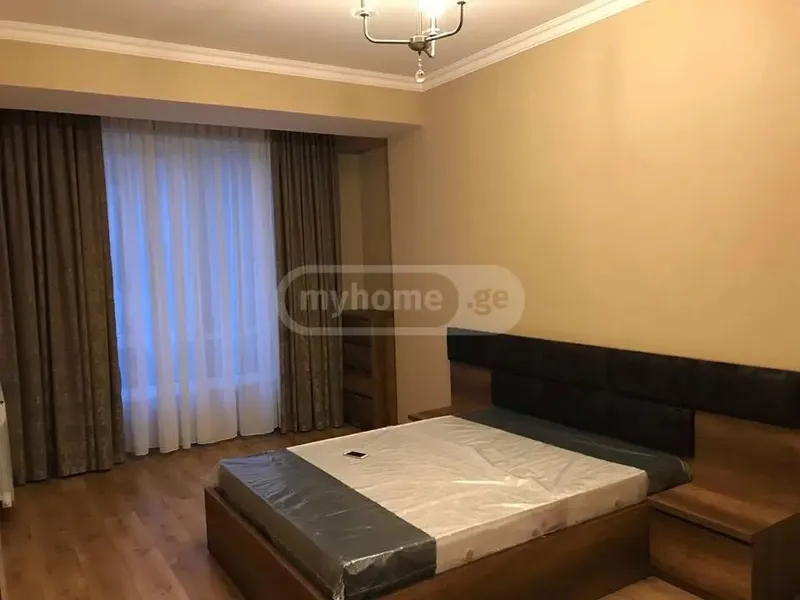 3-комнатная квартира на Кавтарадзе, Сабуртало, $1150/месяц