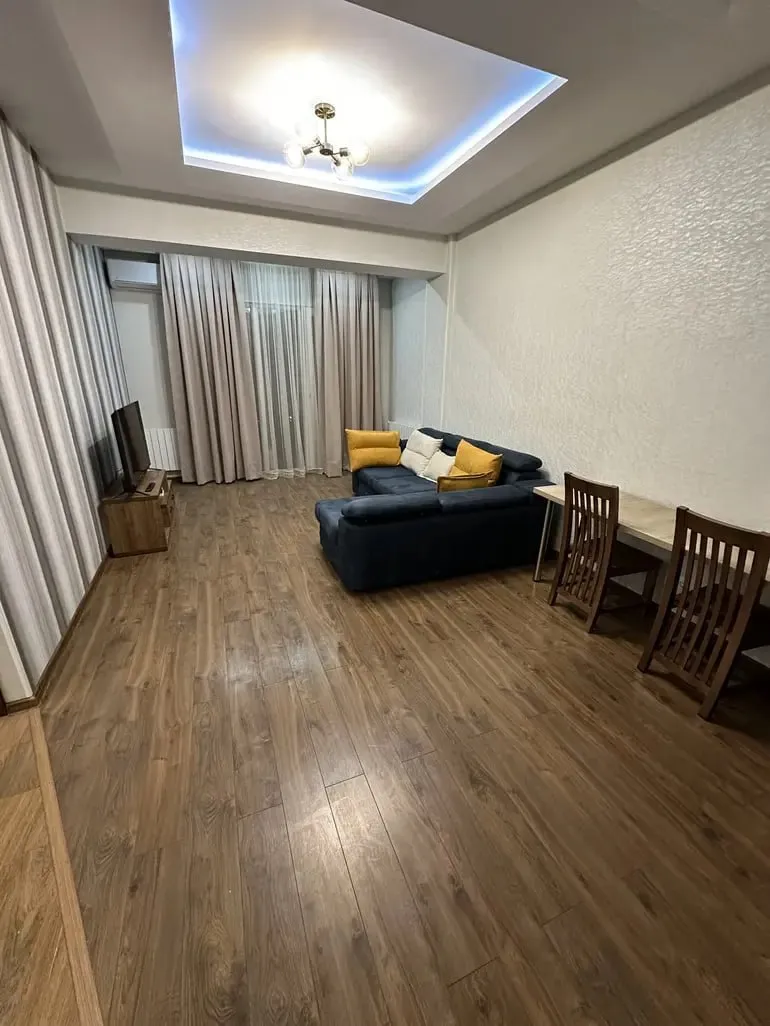 3-room apartment on Tsagareli Street, Saburtalo, $900/month