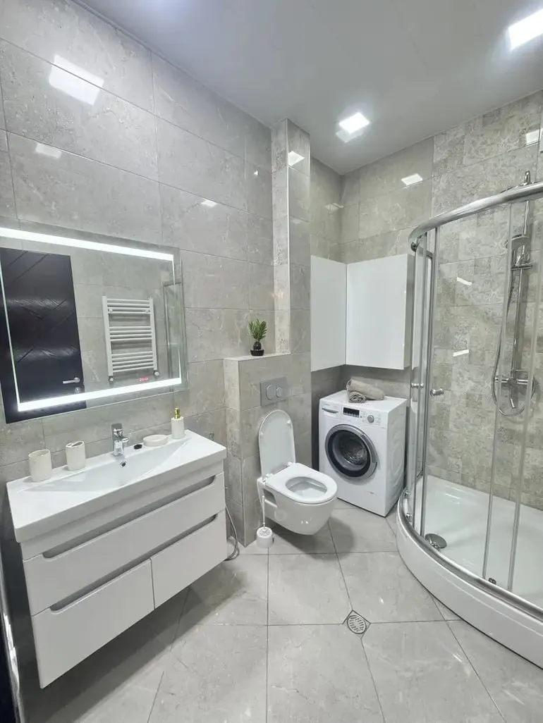 2-room apartment on Tsagareli, Saburtalo, $1100/month