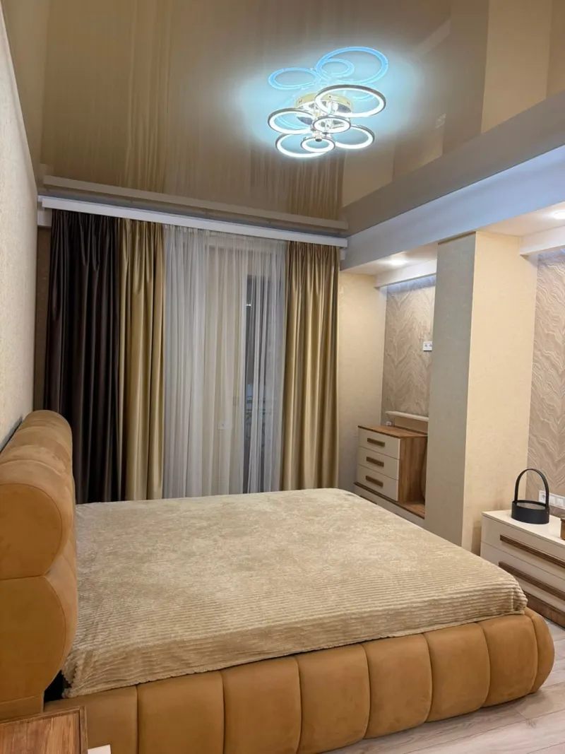4-room apartment in Chugureti, $2000/month