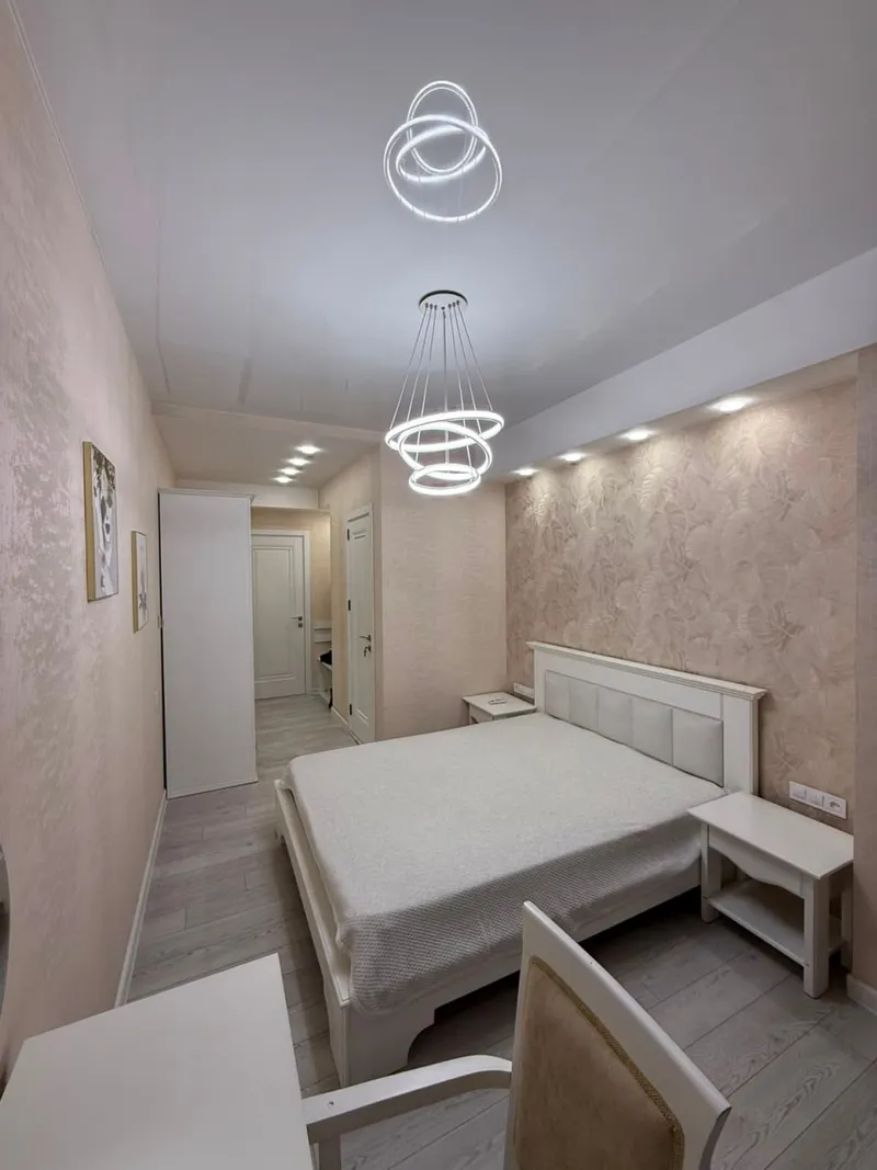 4-room apartment in Chugureti, $2000/month