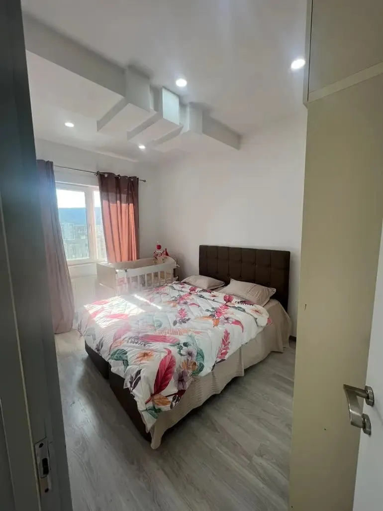 3-room apartment on Nutsubidze, $650/month