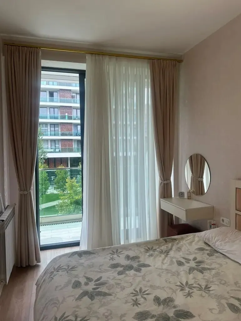 3-bedroom apartment in Krtsanisi, $2200/month