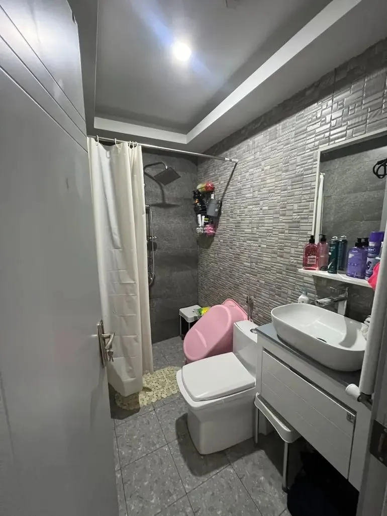 3-room apartment on Nutsubidze, $650/month