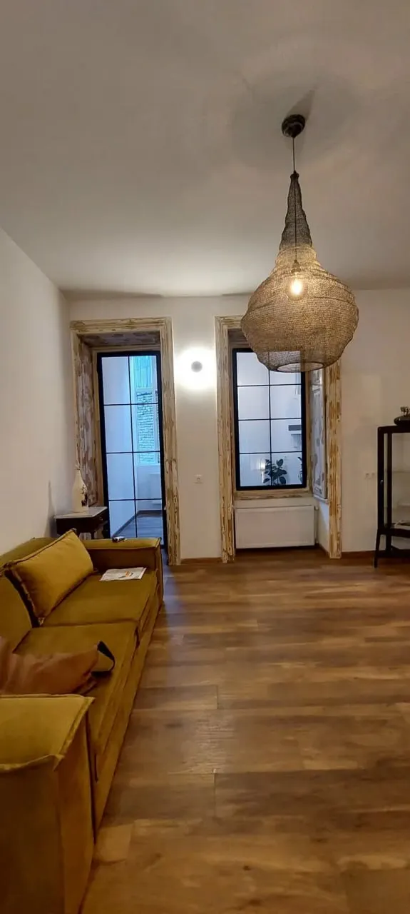 3-room apartment in Mtsminda, $1200/month