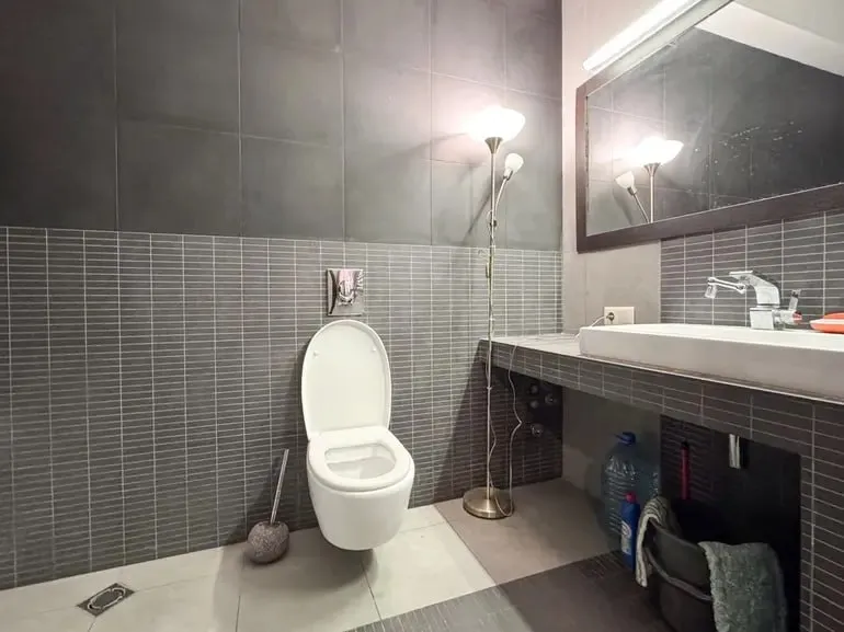3-room apartment on Nuzubidze, Saburtalo, $900/month
