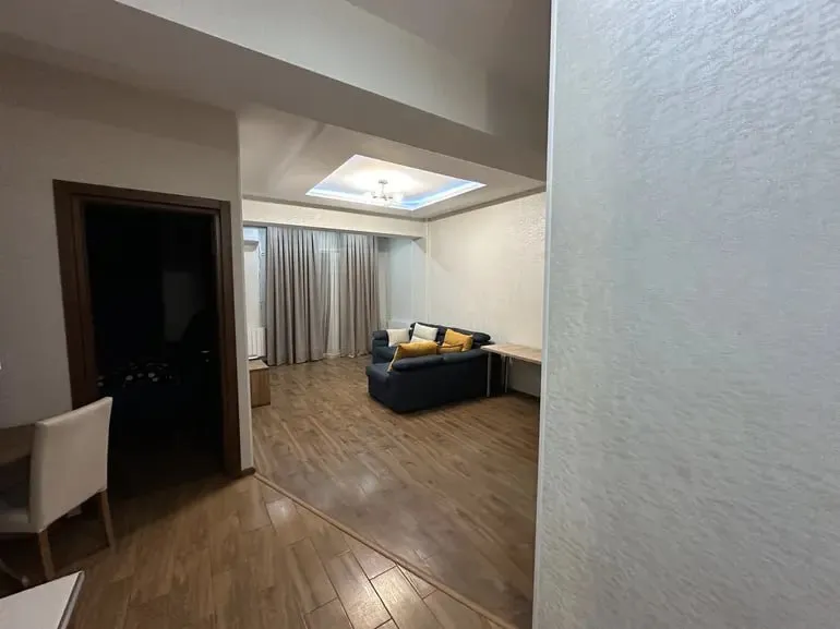 3-room apartment on Tsagareli Street, Saburtalo, $900/month