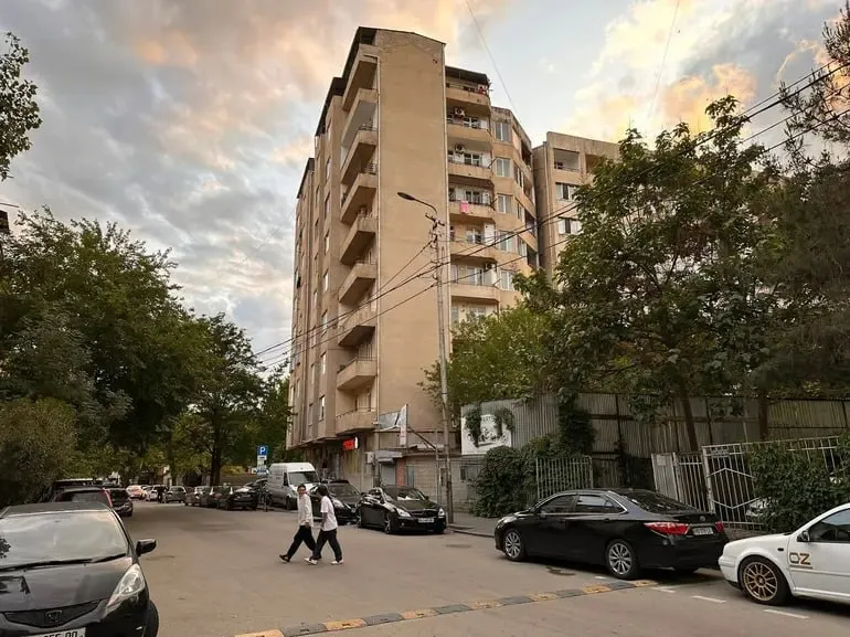 4-room apartment in Didube, $950/month