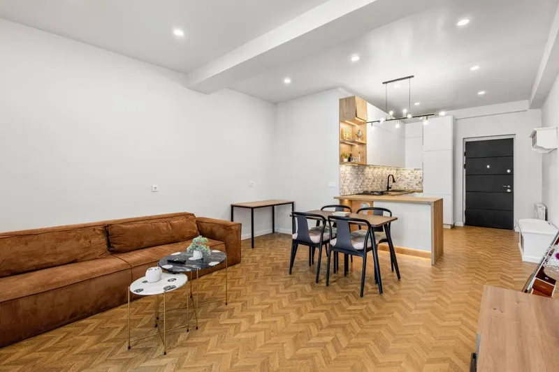 3-room apartment on Alexidze Street, $1500/month